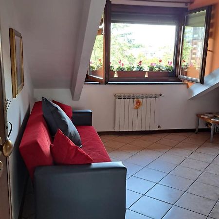 Casa Paola - Stazione 400 Mt - Free Wifi Lejlighed Arcore Eksteriør billede