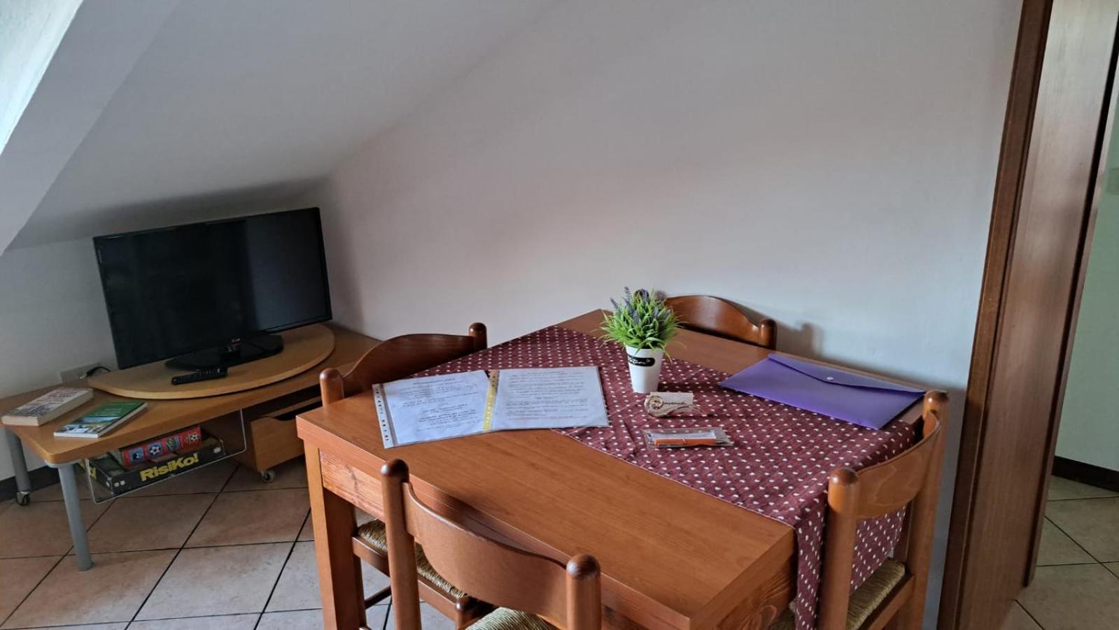 Casa Paola - Stazione 400 Mt - Free Wifi Lejlighed Arcore Eksteriør billede